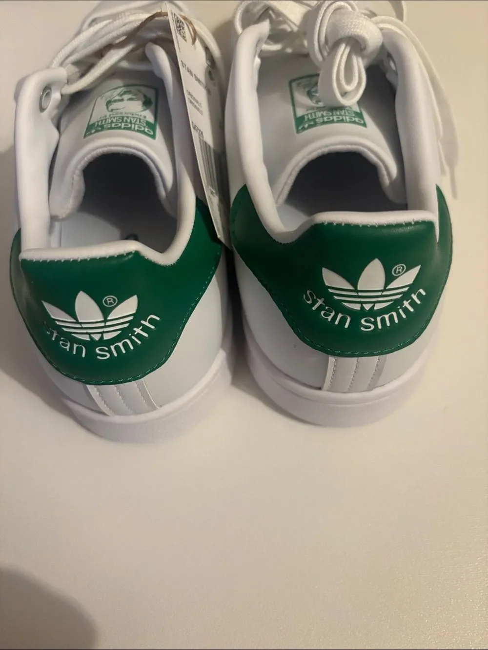 Adidas STAN SMITH Snickers Size 9 ~ NWT